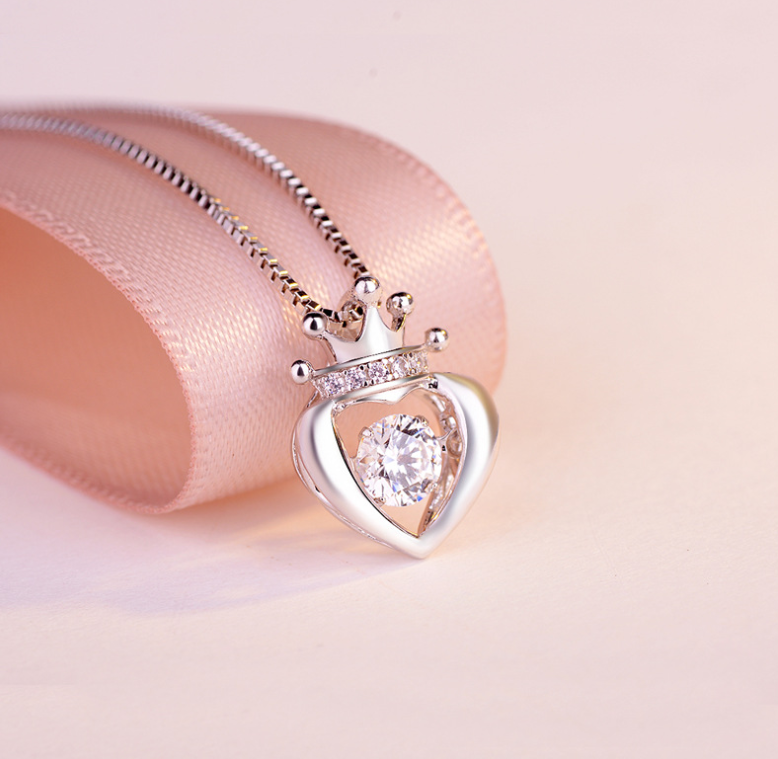 S925 sterling silver crown Queen's heart necklace