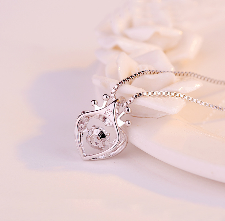 S925 sterling silver crown Queen's heart necklace