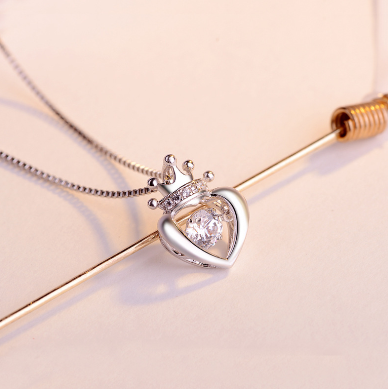 S925 sterling silver crown Queen's heart necklace