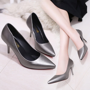 Women's shallow, single high heel